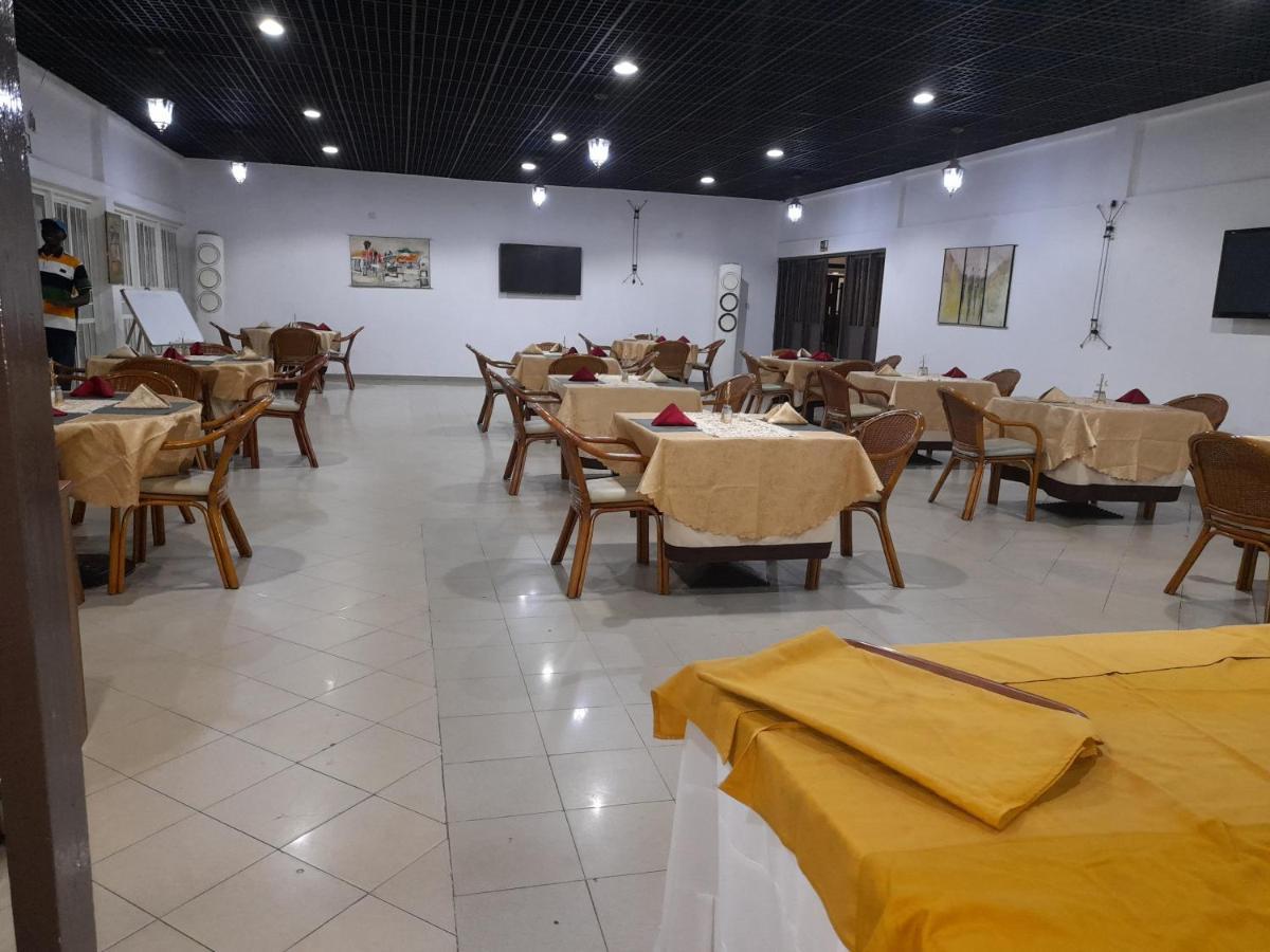 Lungi Airport Hotels Tulun Bagian luar foto