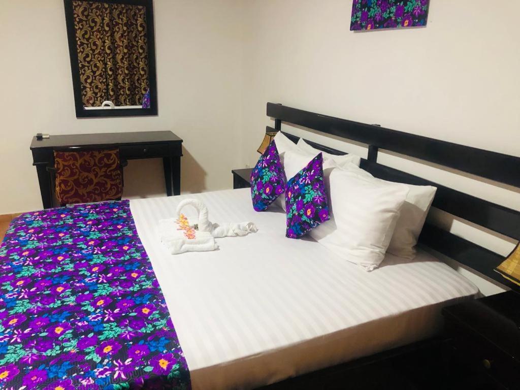 Lungi Airport Hotels Tulun Bagian luar foto