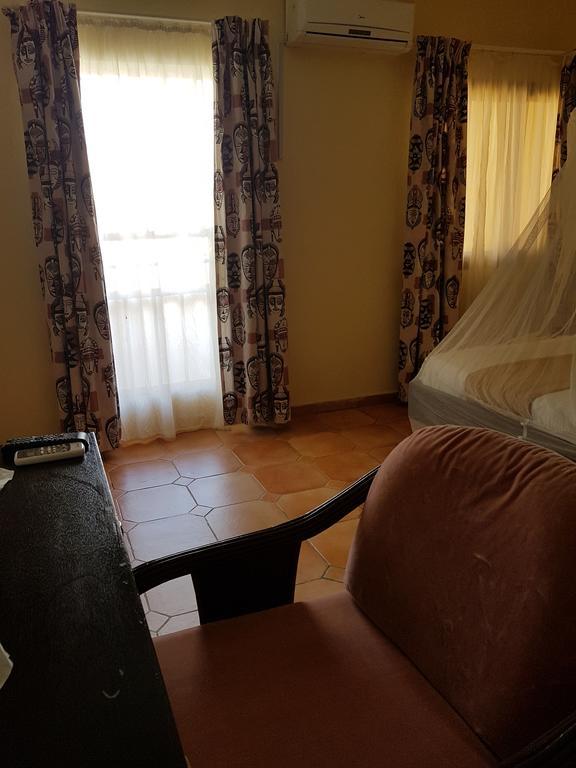 Lungi Airport Hotels Tulun Bagian luar foto