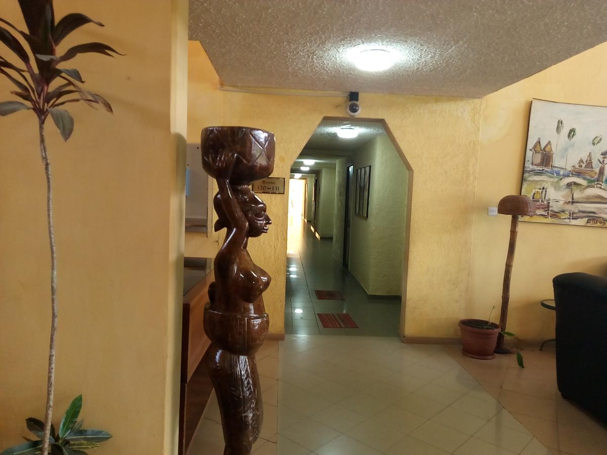 Lungi Airport Hotels Tulun Bagian luar foto