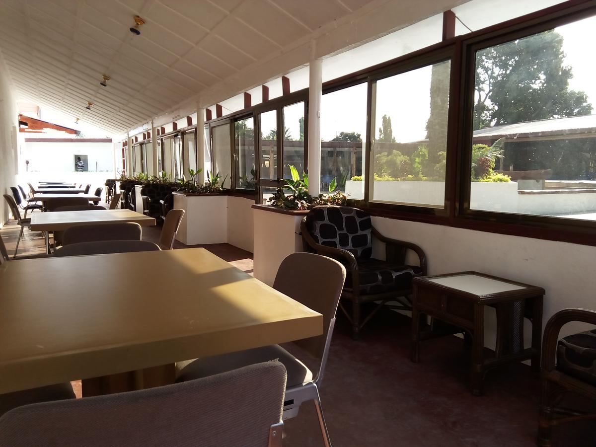Lungi Airport Hotels Tulun Bagian luar foto