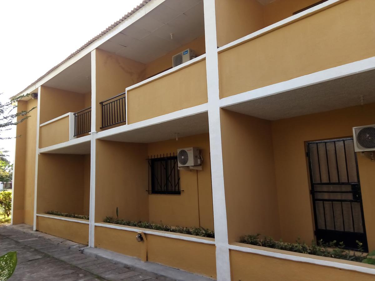 Lungi Airport Hotels Tulun Bagian luar foto